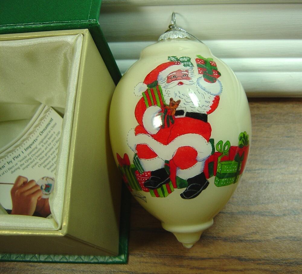 PIER 1 HAND PAINTED TEARDROP SHAPED GLASS ORNAMENT-SANTA CLAUS-2016-WITH BOX